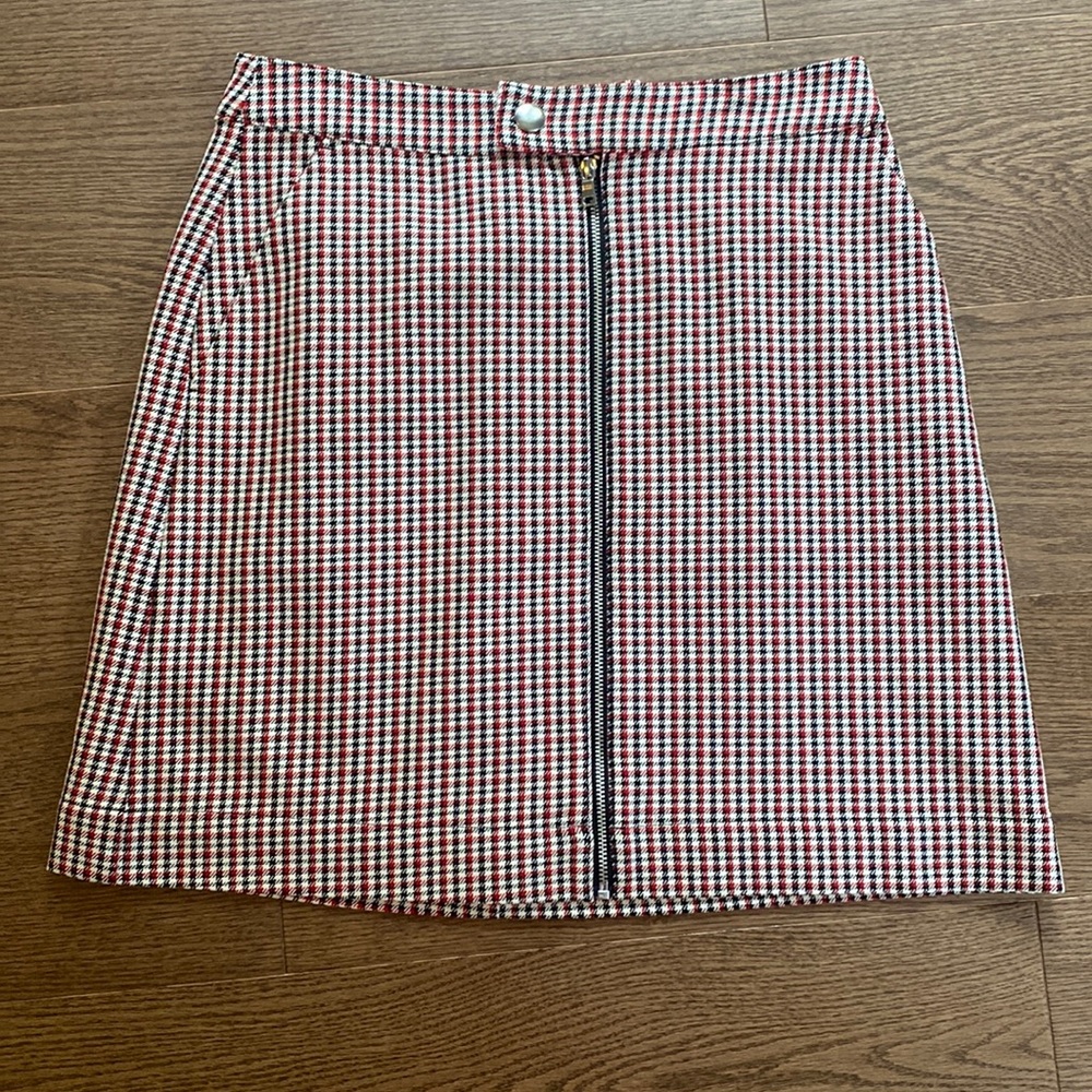 High waisted skirt